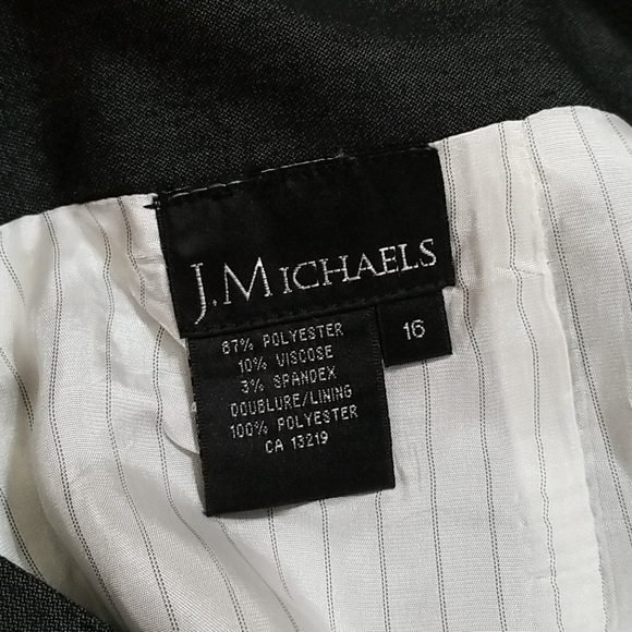 Fully lined gray full length skirt - Picture 4 of 4